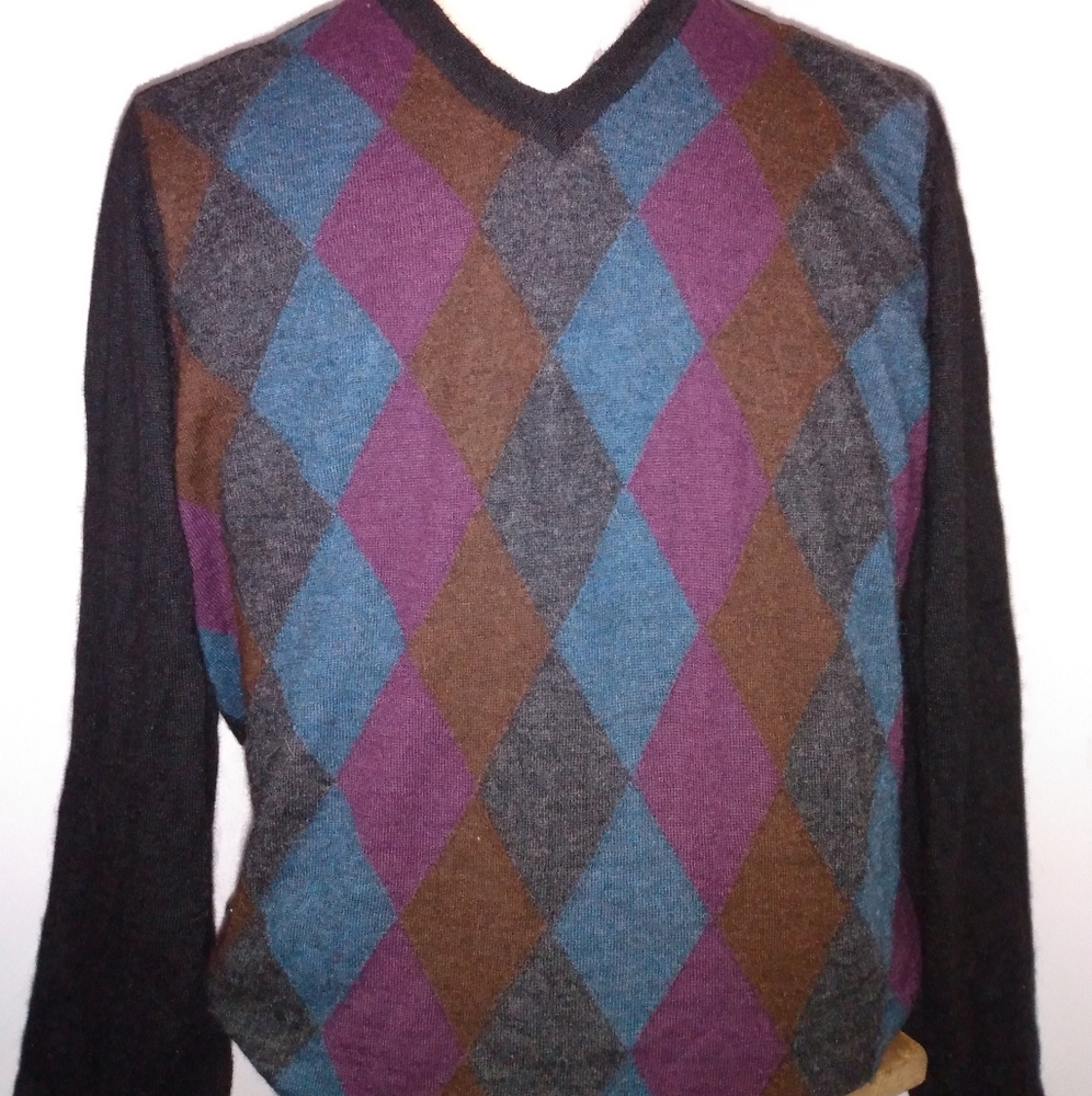 ALEXANDER JULIAN ( Private Reserve ) Argyle V-Neck XL